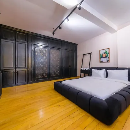 The Kosk -5br With Turkish Bath- City Centre איסטמבול