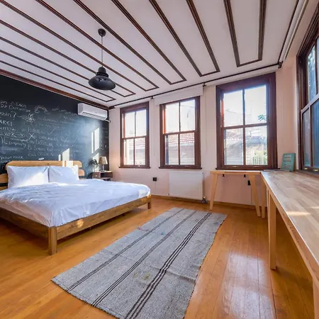 וילה The Kosk -5br With Turkish Bath- City Centre איסטמבול