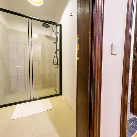 The Kosk -5br With Turkish Bath- City Centre וילה