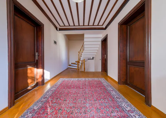 The Kosk -5br With Turkish Bath- City Centre Вилла *