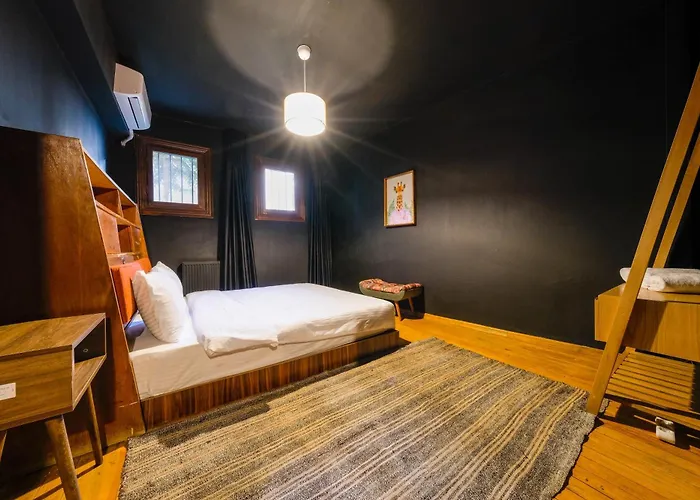 Villa The Kosk -5br With Turkish Bath- City Centre