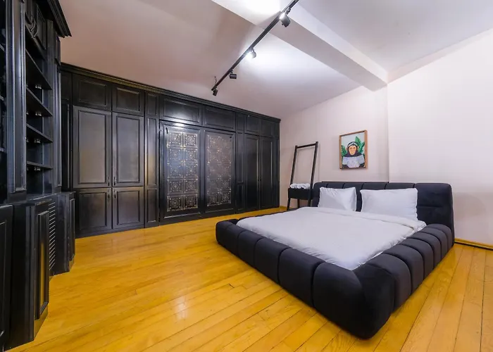 The Kosk -5br With Turkish Bath- City Centre Estambul