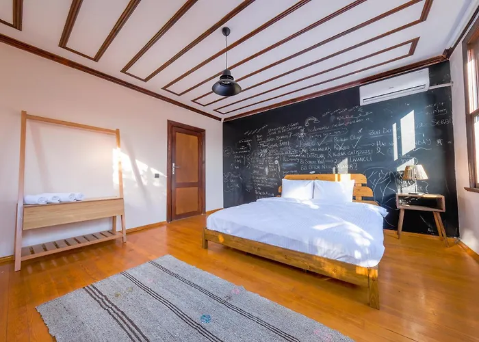 The Kosk -5br With Turkish Bath- City Centre Estambul